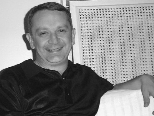 Dr. Özgür Uçkan
